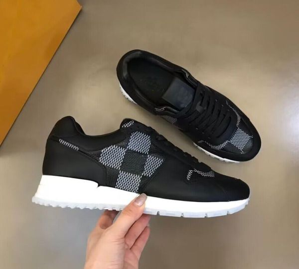 2023s/s run away mens sneakers shoes retro leather platform trainers retro-inspired rubber sole men women party wedding comfort skateboard w, Black
2023s/s run away mens sneakers shoes retro leather platform trainers retro-inspired rubber sole men women party wedding comfort skateboard w, Black