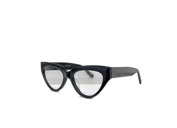 womens eyeglasses frame clear lens men sun gasses fashion style protects eyes uv400 with case 0276, Silver
womens eyeglasses frame clear lens men sun gasses fashion style protects eyes uv400 with case 0276, Silver