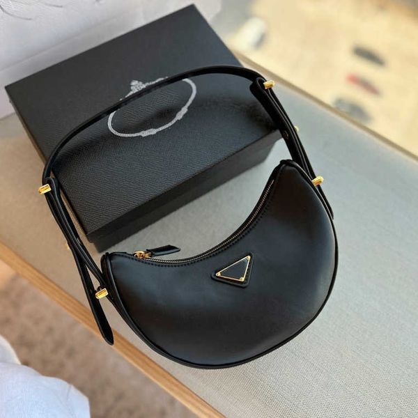 luxury designer factory direct sales baobao women's 2023 new xia xiaozhong underarm premium one shoulder versatile texture crossbody cr
luxury designer factory direct sales baobao women's 2023 new xia xiaozhong underarm premium one shoulder versatile texture crossbody cr