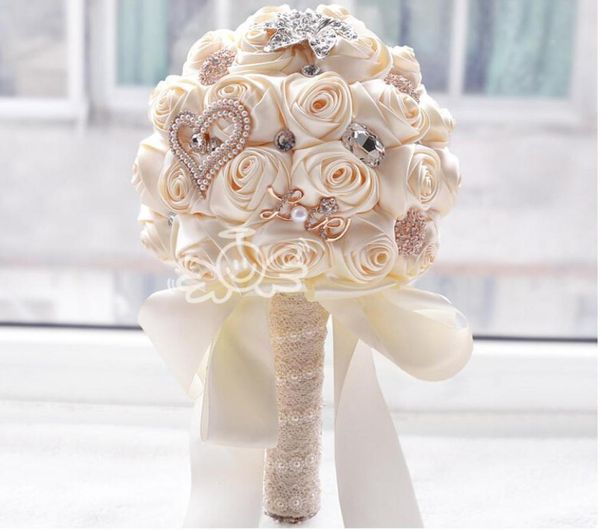 handmade rose new bridal bouquet wedding accessories brooch crystal pearl wedding bouquet holding flowers1099793
handmade rose new bridal bouquet wedding accessories brooch crystal pearl wedding bouquet holding flowers1099793