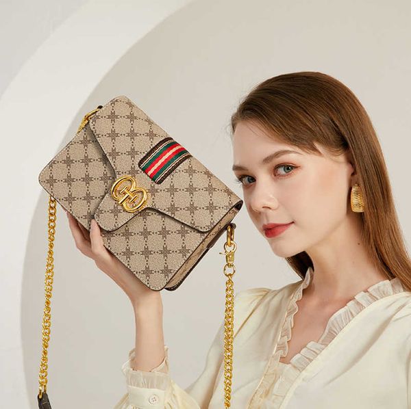 2023 new luxury designer factory direct sales women's contrast color chain small versatile single shoulder crossbody bag handbags
2023 new luxury designer factory direct sales women's contrast color chain small versatile single shoulder crossbody bag handbags