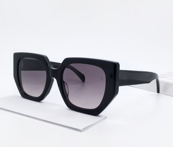 fashion popular designer 40239 sunglasses for women acetate shield shaped glasses summer avant-garde charming versatile style anti-ultraviol, White;black
fashion popular designer 40239 sunglasses for women acetate shield shaped glasses summer avant-garde charming versatile style anti-ultraviol, White;black