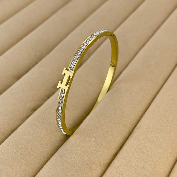 fashion h ermes bracelets for sale family light luxury sky star single row small square diamond letter classic versatile titanium steel fine, Black
fashion h ermes bracelets for sale family light luxury sky star single row small square diamond letter classic versatile titanium steel fine, Black