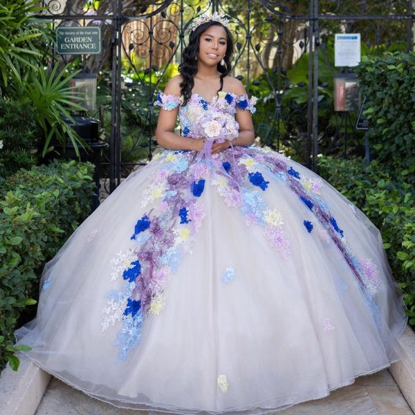 2023 mexican off the shoulder quinceanera dresses with 3d floral applique vestidos xv anos sweet 16 robe de soiree, Blue;red
2023 mexican off the shoulder quinceanera dresses with 3d floral applique vestidos xv anos sweet 16 robe de soiree, Blue;red