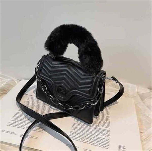 2023 new luxury bags embroidered red shoulder messenger style small
2023 new luxury bags embroidered red shoulder messenger style small