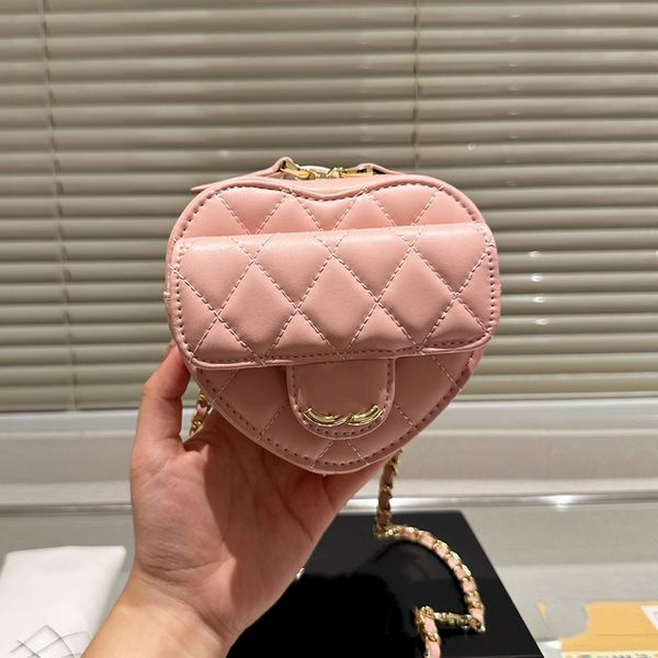mini heart makeup bag love bag sheepskin quilted flip cover bags diamond check hardware metal c buckle multi pocket purse designer matelasse
mini heart makeup bag love bag sheepskin quilted flip cover bags diamond check hardware metal c buckle multi pocket purse designer matelasse