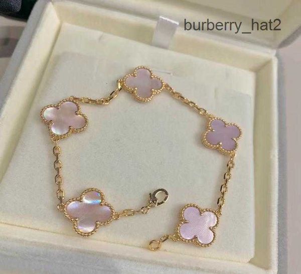 designer bracelets luxury clover bracelet pearl 18k gold brand love bangle charm bracelets shining crystal diamond a party jewelry6109382, Golden;silver
designer bracelets luxury clover bracelet pearl 18k gold brand love bangle charm bracelets shining crystal diamond a party jewelry6109382, Golden;silver