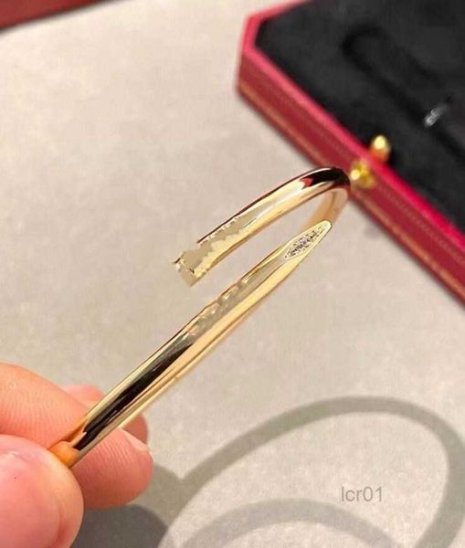 luxury classic nail bracelet love fashion cuff couple bangle gold jewelry valentine's day gift, Black
luxury classic nail bracelet love fashion cuff couple bangle gold jewelry valentine's day gift, Black