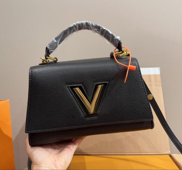 twist designer bag bags pm mm wallet handbags purse epi leather luxurys designer women outdoor shoulder crossbody hand lock chain bags
twist designer bag bags pm mm wallet handbags purse epi leather luxurys designer women outdoor shoulder crossbody hand lock chain bags