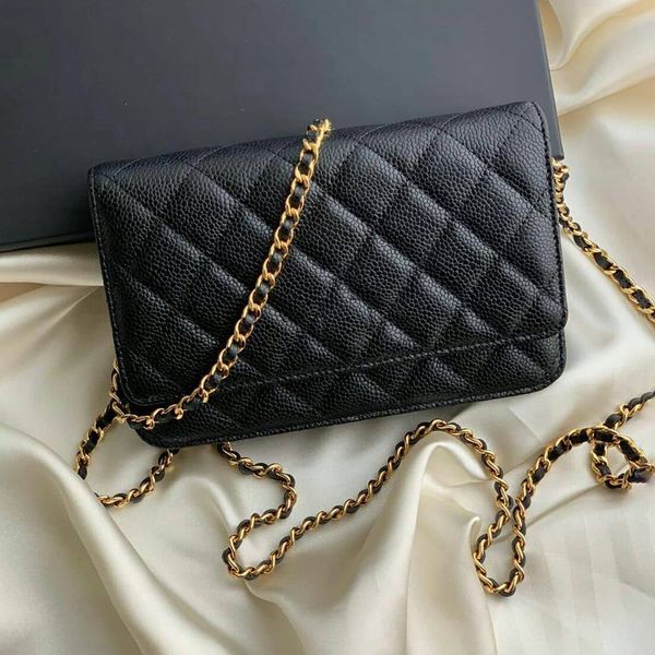 lady classic totes fashion bag caviar messenger city luxurys designer genuine leather women with shoulder straps square hand bag cross body
lady classic totes fashion bag caviar messenger city luxurys designer genuine leather women with shoulder straps square hand bag cross body