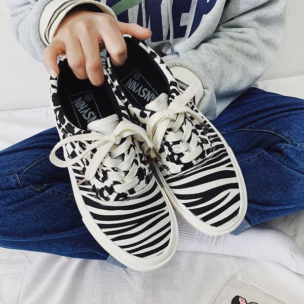 dress shoes vanbrand classics canvas shoes women sneakers fashion zebra pattern mixed casual shoes woman low-cut ladies four seasons shoes, Black
dress shoes vanbrand classics canvas shoes women sneakers fashion zebra pattern mixed casual shoes woman low-cut ladies four seasons shoes, Black