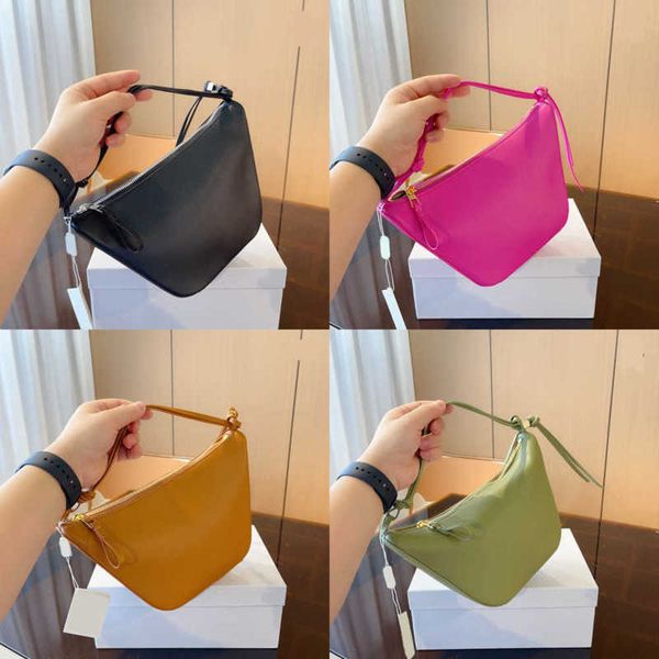 le hobo designer bag shoulder bags for women trend leather lingge camera bag female messenger bag fashion totes chain ladies purses 230715
le hobo designer bag shoulder bags for women trend leather lingge camera bag female messenger bag fashion totes chain ladies purses 230715