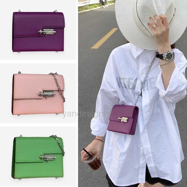 verrou designer bags 2023 new high-quality cross-body chain bag leather tofu bag small square bag mini stewardess pin bag pistol bag
verrou designer bags 2023 new high-quality cross-body chain bag leather tofu bag small square bag mini stewardess pin bag pistol bag