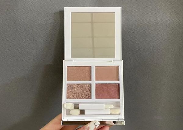 brand 4 colors eye shadow palette eye color quad 013154295 
brand 4 colors eye shadow palette eye color quad 013154295