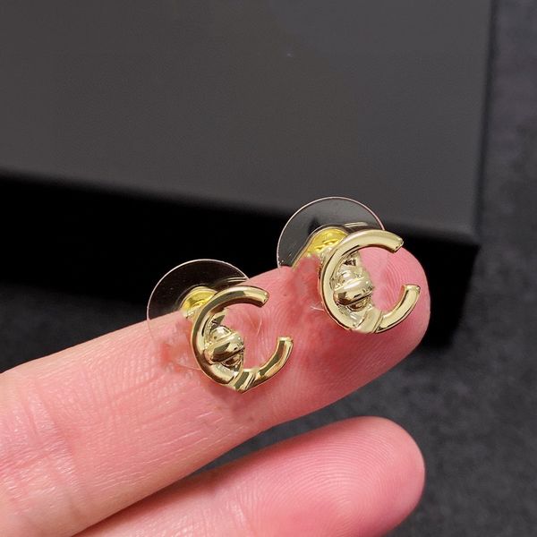 stud c earring ccity designer luxury jewelry women earing classics c logo hoop pearl earrings fashion accessories woman 344334, Golden;silver
stud c earring ccity designer luxury jewelry women earing classics c logo hoop pearl earrings fashion accessories woman 344334, Golden;silver