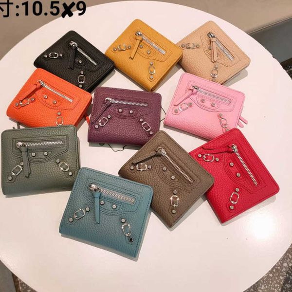 new short wallets fashion design riveted money clip layer cowhide authentic women's card bag luxury leisure multi-functional coin walle, Red;black
new short wallets fashion design riveted money clip layer cowhide authentic women's card bag luxury leisure multi-functional coin walle, Red;black