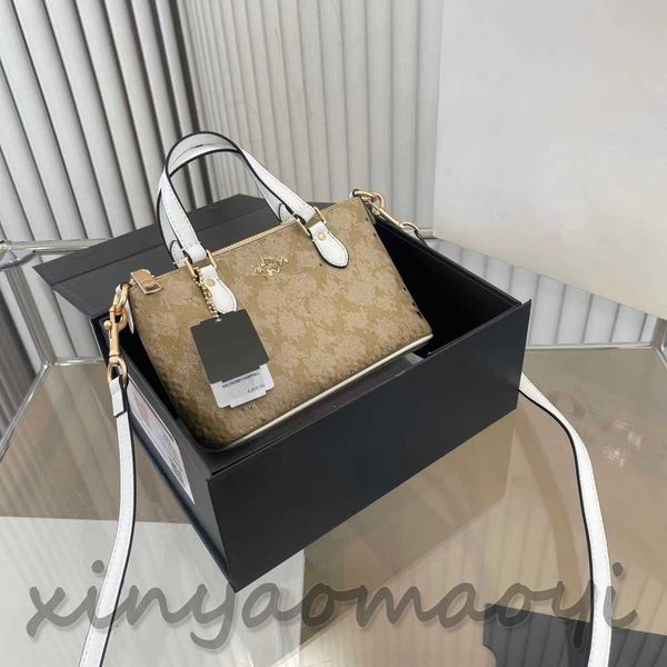 designer luxury bag, handbag, shoulder bag, crossbody bag, high-quality and large capacity, fashionable and versatile, available in six colo
designer luxury bag, handbag, shoulder bag, crossbody bag, high-quality and large capacity, fashionable and versatile, available in six colo
