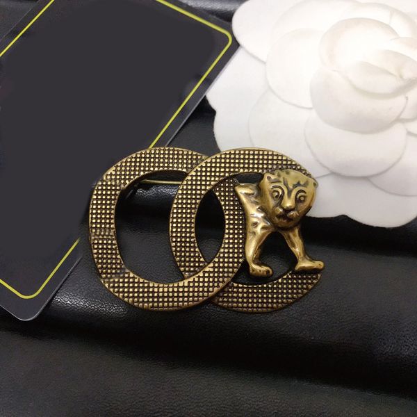fashion letter designer brooch classic pins letter brooches 18k gold plated inlay crystal rhinestone brooch wedding christm jewerlry accesso, Gray
fashion letter designer brooch classic pins letter brooches 18k gold plated inlay crystal rhinestone brooch wedding christm jewerlry accesso, Gray