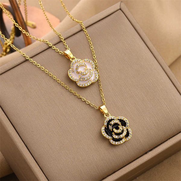 2023 new camellia light luxury design sense ins cold wind rose steel women's necklace, Black
2023 new camellia light luxury design sense ins cold wind rose steel women's necklace, Black