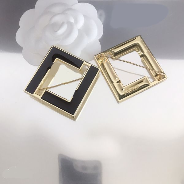 fashion designer brooch pins letter brooches 18k gold plated inlay crystal rhinestone brooch wedding christm jewerlry accessories 20 style, Gray
fashion designer brooch pins letter brooches 18k gold plated inlay crystal rhinestone brooch wedding christm jewerlry accessories 20 style, Gray