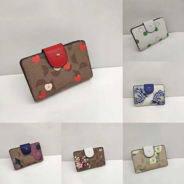 luxury wallet purses women cute apple flower print cluth designer card holder wallets classic key pouch leather coin purse 230712, Red;black
luxury wallet purses women cute apple flower print cluth designer card holder wallets classic key pouch leather coin purse 230712, Red;black
