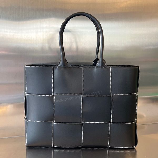 10a level replication bv's designer arco tote bag genuine leather men handbag cowhide woven shopping bag medium size 37cm with dust bag, Black;red
10a level replication bv's designer arco tote bag genuine leather men handbag cowhide woven shopping bag medium size 37cm with dust bag, Black;red