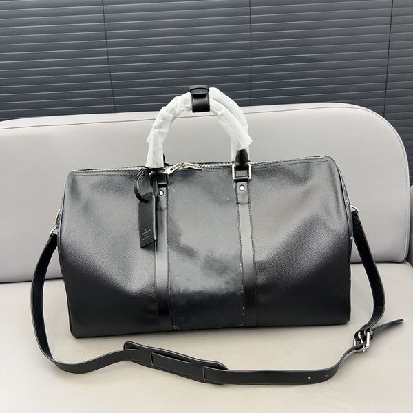 famous brand bags mens duffel bags letter splicing travel bag outdoor airport totes luggage bag duffel bags women fitness yoga bags shoulder
famous brand bags mens duffel bags letter splicing travel bag outdoor airport totes luggage bag duffel bags women fitness yoga bags shoulder