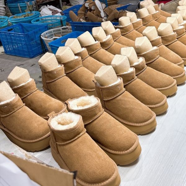 Women Winter Ultra Mini Boot Designer Australian Platform Boots for Men Real Leather Warm Ankle Fur Booties Luxurious Shoe designer australia
Women Winter Ultra Mini Boot Designer Australian Platform Boots for Men Real Leather Warm Ankle Fur Booties Luxurious Shoe designer australia