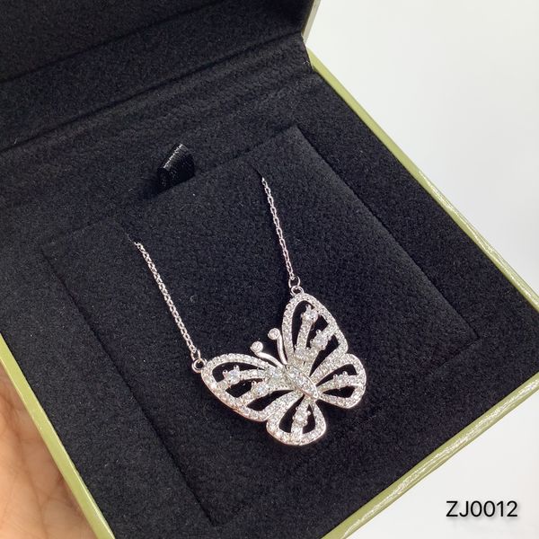 2023 classic fashion pendant necklace elegant four-leaf clover butterfly pendant necklace designer jewelry valentine's day gift, Silver
2023 classic fashion pendant necklace elegant four-leaf clover butterfly pendant necklace designer jewelry valentine's day gift, Silver