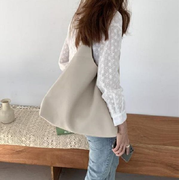 bucket bag 2023 new korean version of simple tote hand bag large capacity everything lazy mother shoulder bag 07
bucket bag 2023 new korean version of simple tote hand bag large capacity everything lazy mother shoulder bag 07