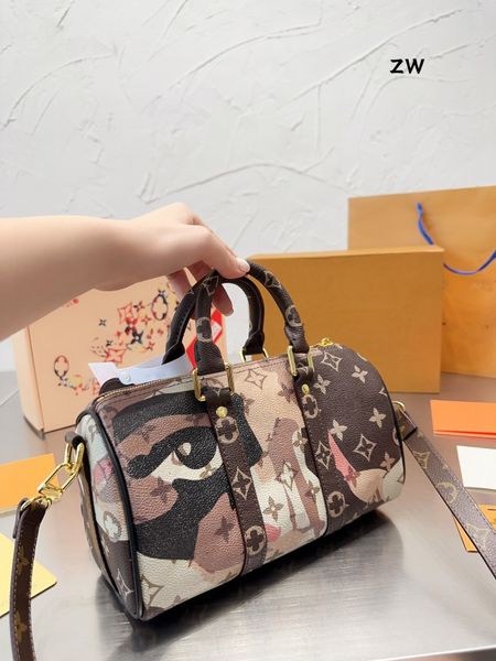 keepall 25 bandouliere luxury designer mens handbag shoulder bag womens monograms shoulder bag tote bag wallet keepall cross body bag
keepall 25 bandouliere luxury designer mens handbag shoulder bag womens monograms shoulder bag tote bag wallet keepall cross body bag