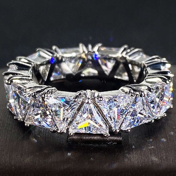 designer's new hand jewelry full circle set with single row triangle zircon ring female creative gift ring personalized and advanced, Silver
designer's new hand jewelry full circle set with single row triangle zircon ring female creative gift ring personalized and advanced, Silver