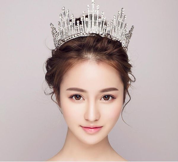 tiearas crowns wedding bridal with sparkly rhinestone crystal 2019 popular new design barrettes water drop fairy crowns7835318, Silver
tiearas crowns wedding bridal with sparkly rhinestone crystal 2019 popular new design barrettes water drop fairy crowns7835318, Silver