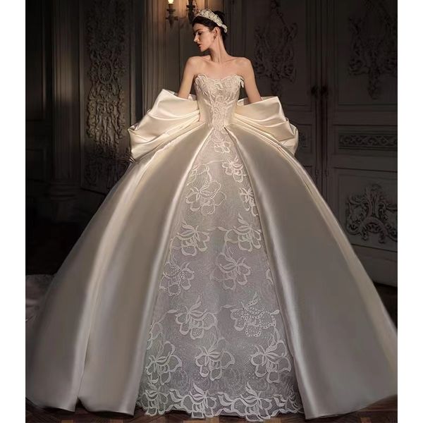 luxury sweetheart ball gown wedding dresses crystal beads big bow back bridal gowns robe de mariage custom made princess satin lace flowers, White
luxury sweetheart ball gown wedding dresses crystal beads big bow back bridal gowns robe de mariage custom made princess satin lace flowers, White
