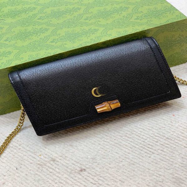 2023 factory direct sales genuine leather new versatile women's crossbody advanced sense fashion elegant shoulder lightweight small squ
2023 factory direct sales genuine leather new versatile women's crossbody advanced sense fashion elegant shoulder lightweight small squ