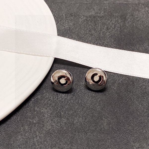 stud c earring ccity designer luxury jewelry women earing classics c logo hoop pearl earrings fashion accessories woman 2345, Golden;silver
stud c earring ccity designer luxury jewelry women earing classics c logo hoop pearl earrings fashion accessories woman 2345, Golden;silver