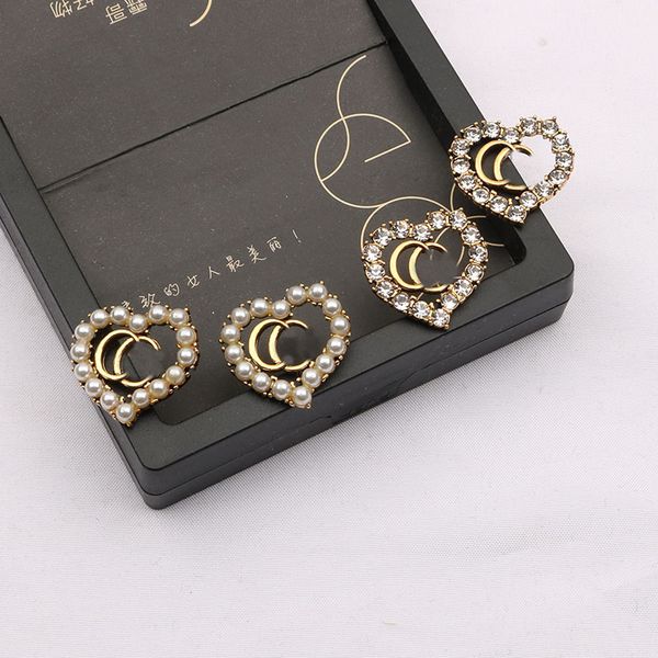 classic gold plated sier brand designers letters stud g geometric famous women heart crystal rhinestone pearl earring wedding party, Golden;silver
classic gold plated sier brand designers letters stud g geometric famous women heart crystal rhinestone pearl earring wedding party, Golden;silver