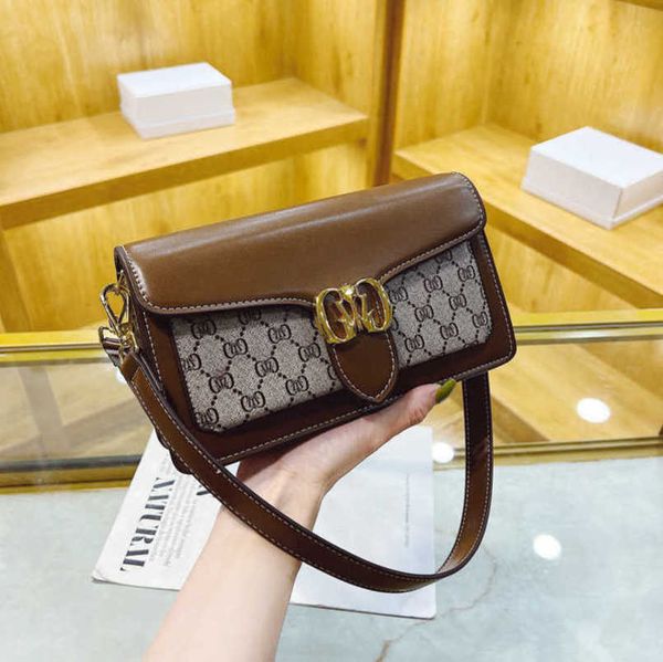 luxury 2023 factory direct sales advanced old flower women's new print underarm versatile classic one shoulder small square bag
luxury 2023 factory direct sales advanced old flower women's new print underarm versatile classic one shoulder small square bag