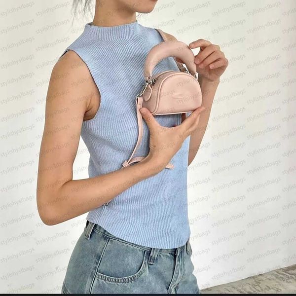 luxury handbag designer bag crossbody bag fashion mini bag girls small round bag zipper bag women shoulder bag mobile phone bag daily leisur
luxury handbag designer bag crossbody bag fashion mini bag girls small round bag zipper bag women shoulder bag mobile phone bag daily leisur