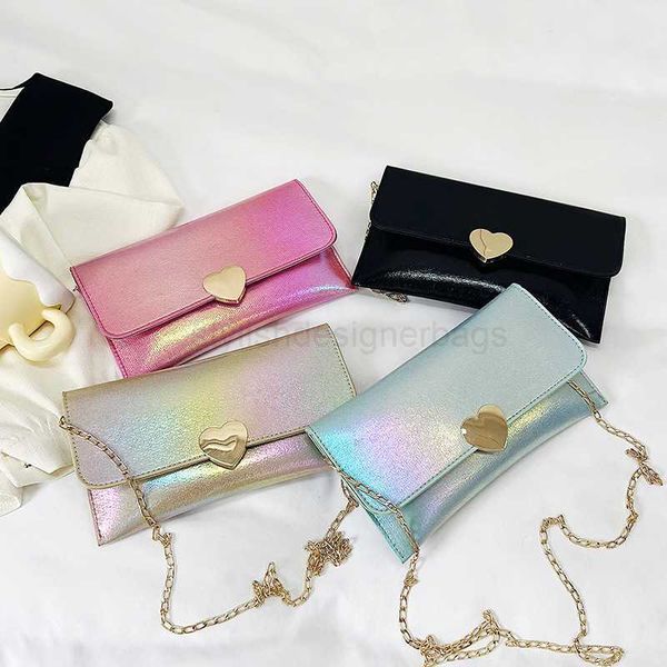shoulder bags laser envelope bag 2023 new korean love chain versatile girls' crossbody bag fashion women's bag handheld bagstylish
shoulder bags laser envelope bag 2023 new korean love chain versatile girls' crossbody bag fashion women's bag handheld bagstylish