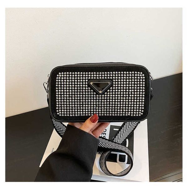 factory direct sales baobao women's 2023 summer new diamond mounted camera simple broadband shoulder ins korean crossbody small square
factory direct sales baobao women's 2023 summer new diamond mounted camera simple broadband shoulder ins korean crossbody small square