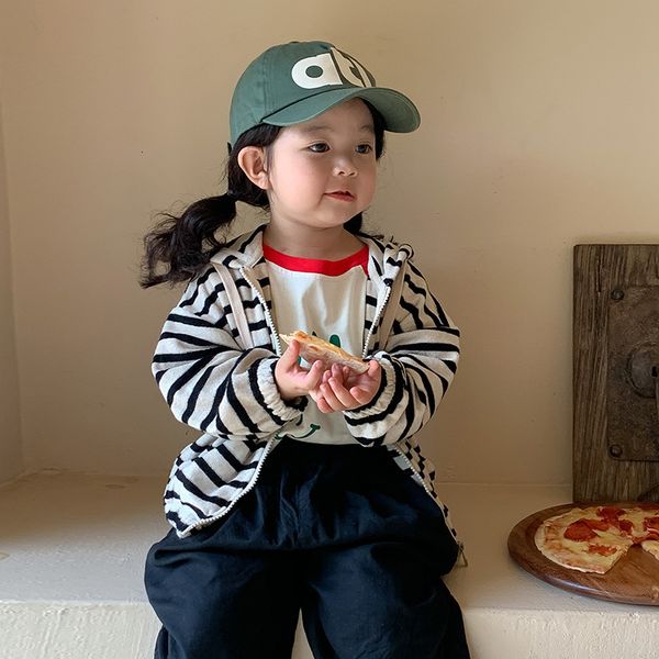 jackets autumn children striped casual coat baby boys girls long sleeve loose hooded jacket kids cartoon embroidery zipper 230728, Blue;gray
jackets autumn children striped casual coat baby boys girls long sleeve loose hooded jacket kids cartoon embroidery zipper 230728, Blue;gray