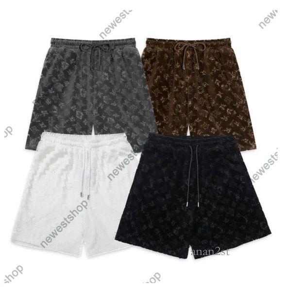 2022 summer mens shorts designer classical letter print short beach pants europe old flower print pants fashion casual cotton breeches, White;black
2022 summer mens shorts designer classical letter print short beach pants europe old flower print pants fashion casual cotton breeches, White;black