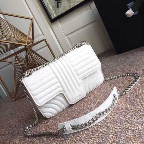 luxury designer 2023 factory direct sales new praga saddle women's bag can be delivered with one shoulder and cross body garden leather
luxury designer 2023 factory direct sales new praga saddle women's bag can be delivered with one shoulder and cross body garden leather