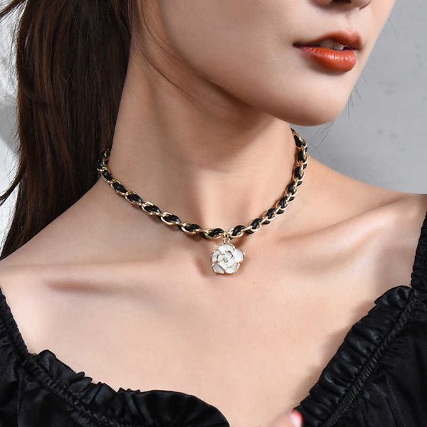 white camellia flower leather rope wound steel short necklace new light luxury niche design cool accessories, Black
white camellia flower leather rope wound steel short necklace new light luxury niche design cool accessories, Black