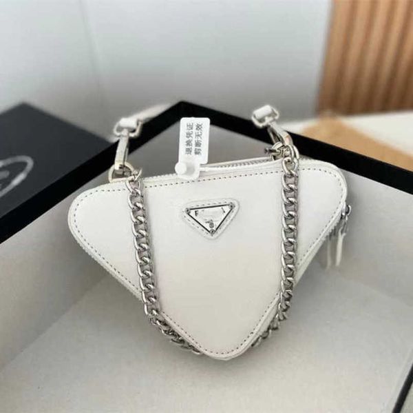 luxury 2023 factory direct sales alessia milan prad women's new double layer mini chain handheld triangle bag
luxury 2023 factory direct sales alessia milan prad women's new double layer mini chain handheld triangle bag