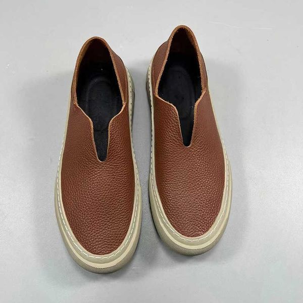 men's shoes 2023 new casual shoes running shoes sports super soft leather 8231, Black
men's shoes 2023 new casual shoes running shoes sports super soft leather 8231, Black