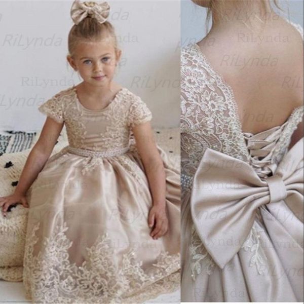 2023 flower girls dresses for wedding champagne short sleeeves satin lace appliques pearls children kids party communion gowns ball gown bac, White;blue
2023 flower girls dresses for wedding champagne short sleeeves satin lace appliques pearls children kids party communion gowns ball gown bac, White;blue