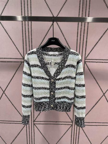 luxury cardigan autumn winter high street designer sweater women hoodys sweater sports round neck long sleeve casual loose sweatshirts black, White;black
luxury cardigan autumn winter high street designer sweater women hoodys sweater sports round neck long sleeve casual loose sweatshirts black, White;black