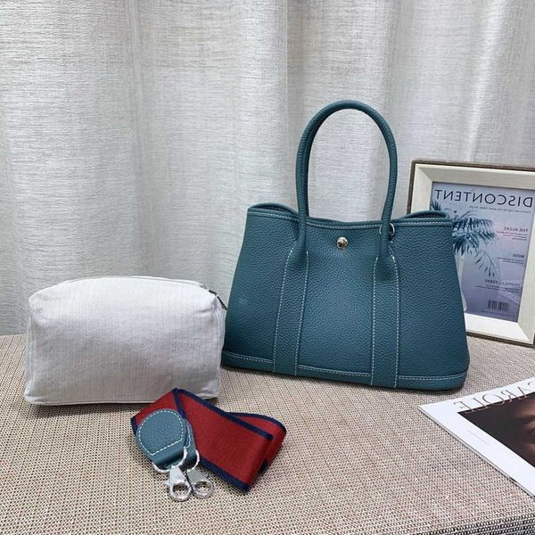 classic garden party tote bag women's 2023 new leather cross-body bag with large capacity for small design gardenohnc
classic garden party tote bag women's 2023 new leather cross-body bag with large capacity for small design gardenohnc